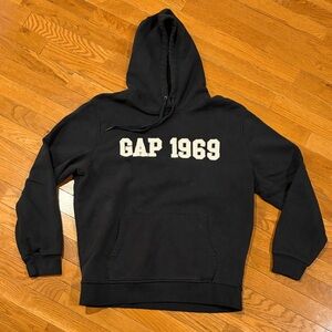 GAP Men's Black Hoodie with Cream Logo size medium